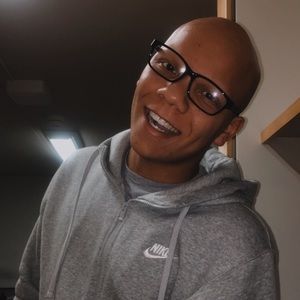 Meet your Posher, Cortez